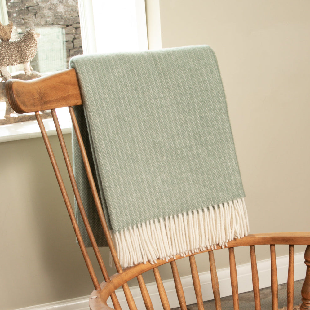 Cable Pattern Green Wool Blanket